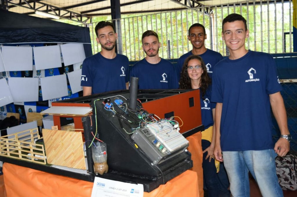 Casa automatizada de alunos do CET é selecionada para programa de pré-aceleração